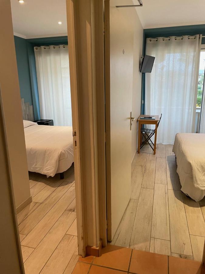 Au Tapis De Sable Hotel Saint-Cyr-sur-Mer Kültér fotó