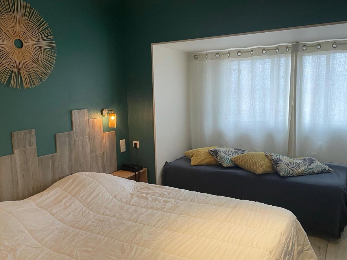 Au Tapis De Sable Hotel Saint-Cyr-sur-Mer Kültér fotó