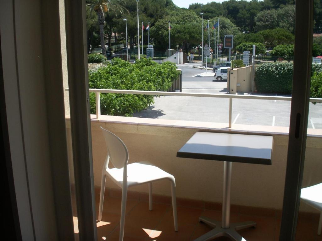 Au Tapis De Sable Hotel Saint-Cyr-sur-Mer Szoba fotó